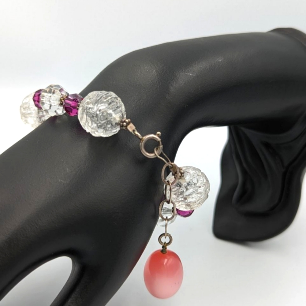 Beautiful Vintage Lucite beads 925 clasp bracelet